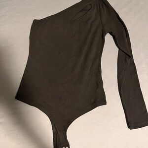 Black One-Shoulder Bodysuit